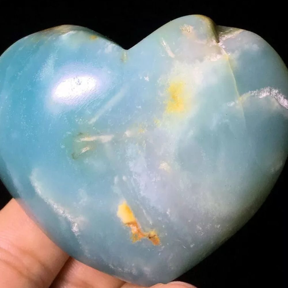 Carribean calcite blue aragonite Gemstone hearts - Picture 5 of 8